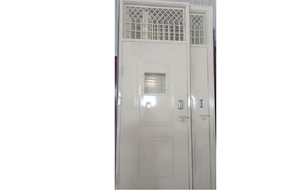 库车学校教室门