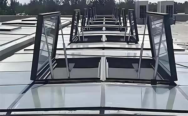 库车兰州库车排烟窗选型安装与维护实用指南 库车兰州库车排烟窗选型安装与维护实用指南