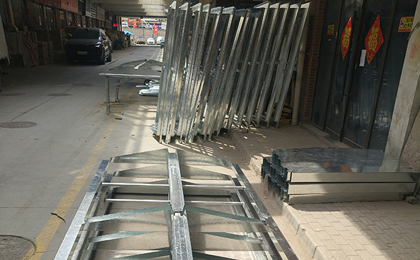 2025库车排烟窗维护周期与电动开启故障排查