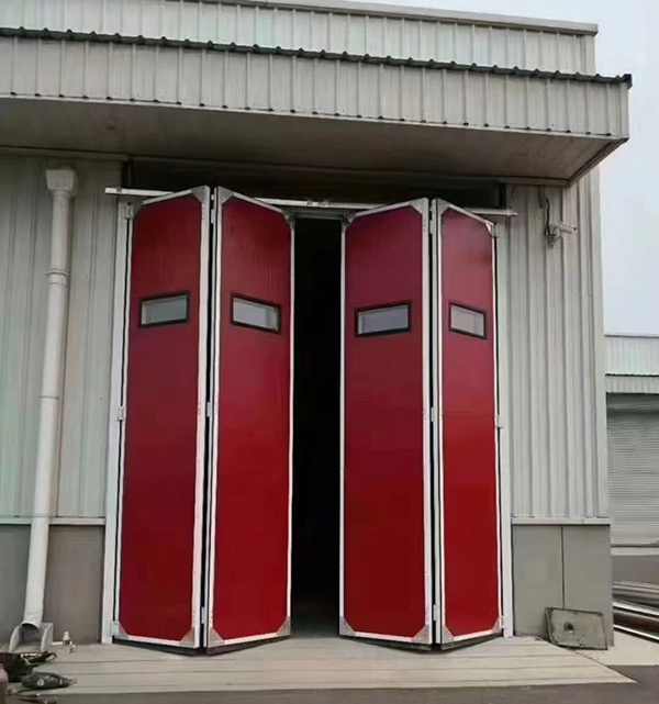 库车工业折叠门在大型装配车间出入口的应用实例